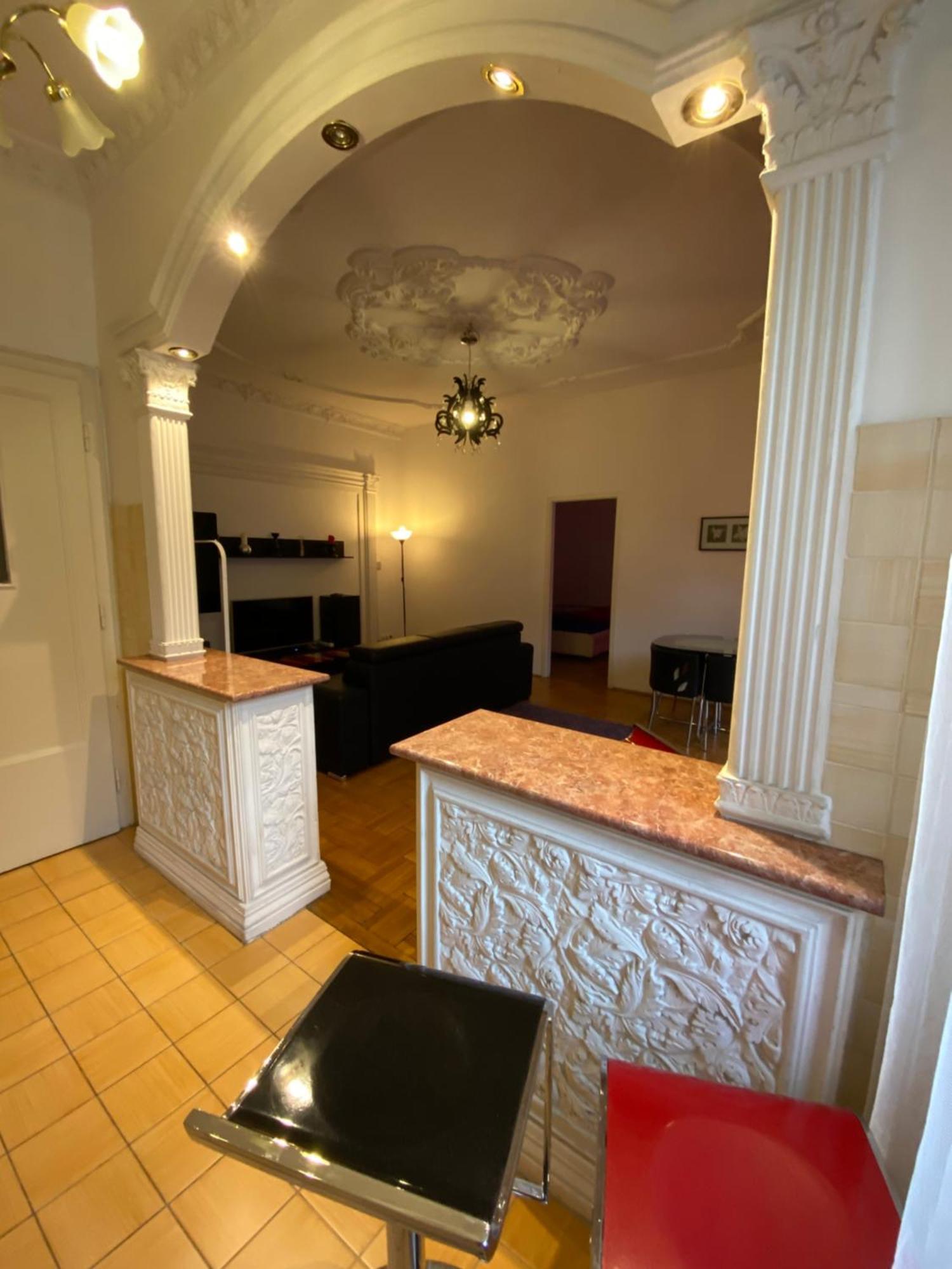 Apartment With Balcony And Ac Next To Danube Budapešť Exteriér fotografie